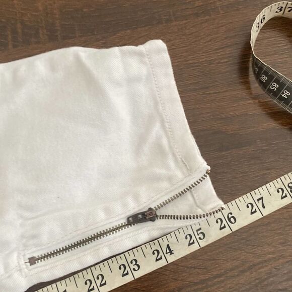 A11 Women's One Teaspoon Freebird 2 Distressed Zip Ankle Jeans Fair Condition 25 - Picture 12 of 14